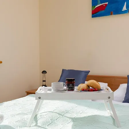 Apartamento Cosy With A Balcony Near The Harbour In By Renters