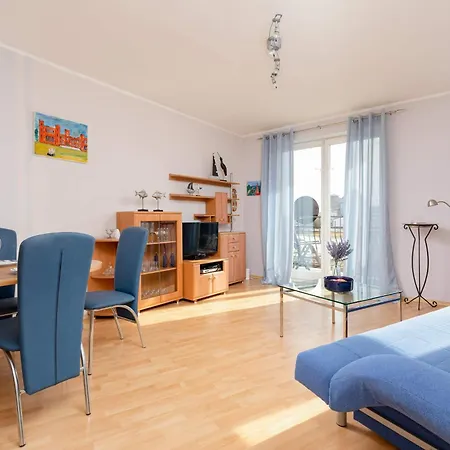 Cosy With A Balcony Near The Harbour In By Renters Apartamento *
