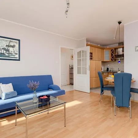 Cosy With A Balcony Near The Harbour In By Renters Kolobrzeg