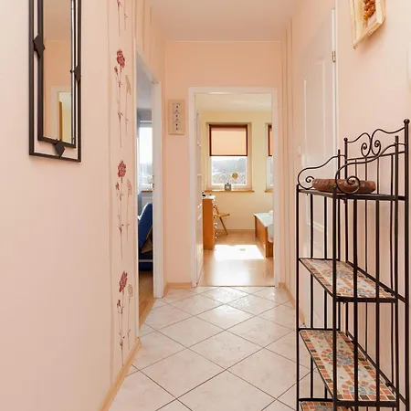 Cosy With A Balcony Near The Harbour In By Renters Apartment