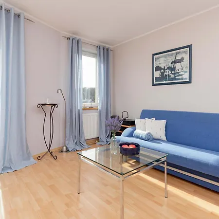 Cosy With A Balcony Near The Harbour In By Renters *